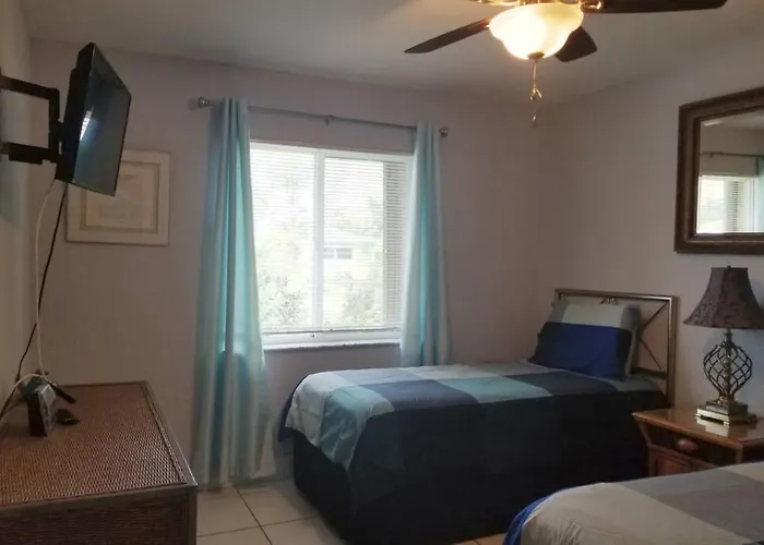 Del Mar Villa